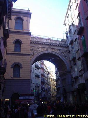 Il ponte di via Chiaia (foto: DP - Gennaio 2009)