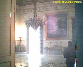 Capodimonte4.JPG (24854 byte)