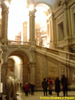 Caserta3.jpg (22242 byte)