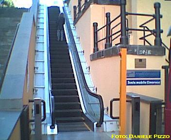 Scala mobile di via Cimarosa (foto Daniele Pizzo)