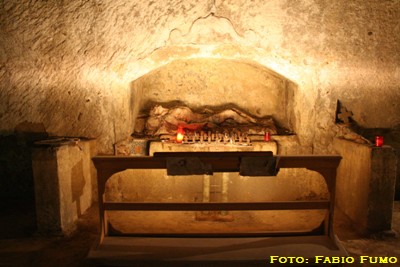 Cimitero delle Fontanelle (foto: Fabio Fumo, 2006)