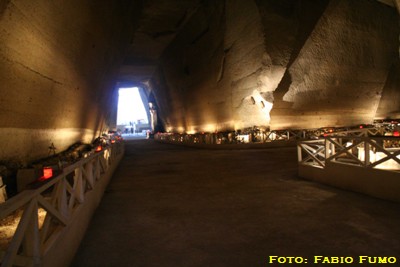 Cimitero delle Fontanelle (foto: Fabio Fumo, 2006)