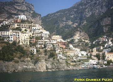 Positano.jpg (24066 byte)