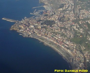 Veduta aerea di Pozzuoli