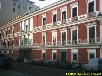 Riviera1.JPG (36110 byte)