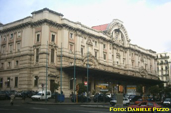 Stazione di Napoli Mergellina