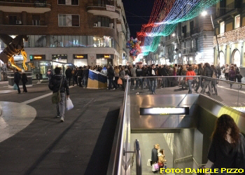 Metropolitana di Napoli - Stazione Toledo - foto Daniele Pizzo (Dic. 2012)
