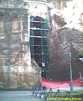 Crypta Neapolitana