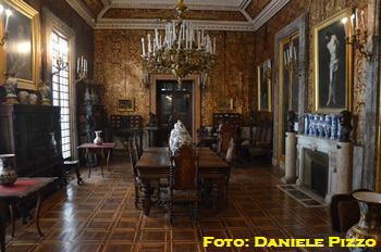 Villa Pignatelli - Biblioteca (foto DP - 26/12/2012)