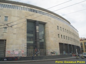 Poste.jpg (20542 byte)